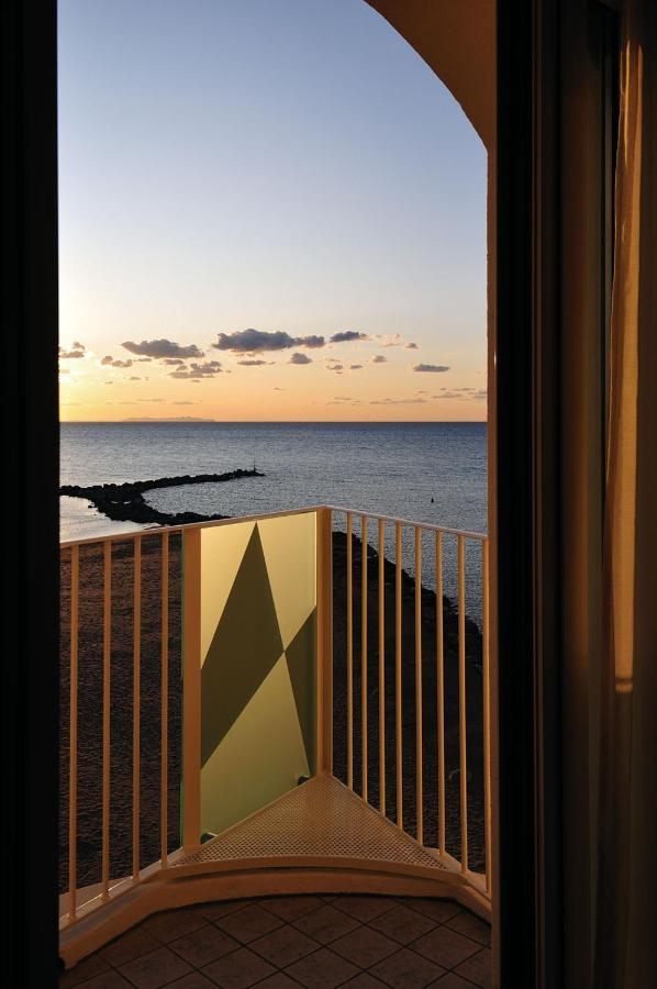 Hotel Stella Marina Сан-Винченцо Экстерьер фото