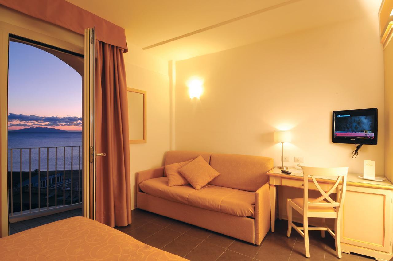 Hotel Stella Marina Сан-Винченцо Экстерьер фото
